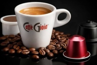 Olasz eszpresszó készítése kapszulás kávégéppel – Caffè Gioia kávékapszulák